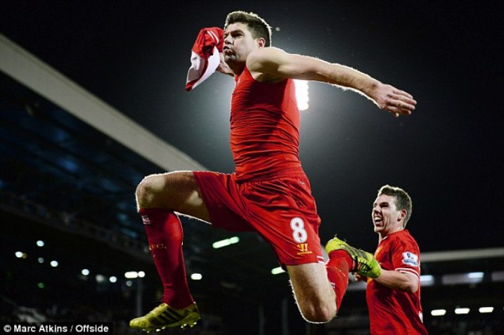 Gerrard yashimiye abafana ku bihe byiza bagiranye