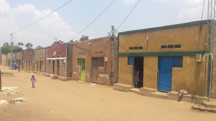 Umudugudu wa Cyonyo, bahangayikishijwe n