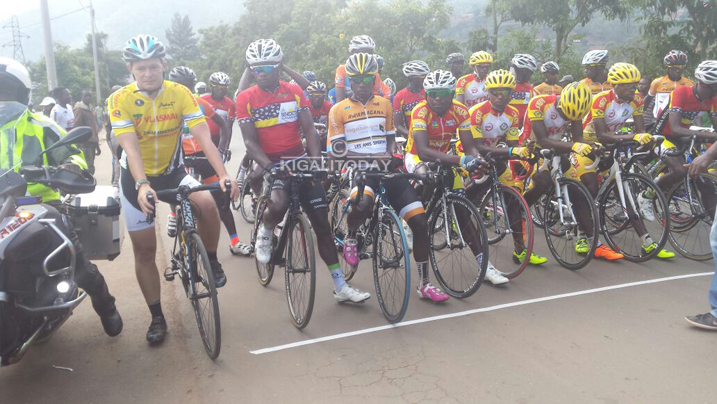 Abasiganwa bahagurukiye ku Giticyinyoni