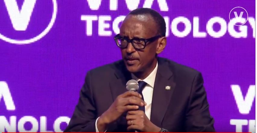 Perezida Kagame asanga iterambere n'ikoranabuhanga bidahabanye ahubwo bijyana