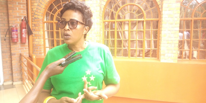 Depite Mukayijore Suzanne asanga kwizigamira abantu bakwiye kubigira umuco