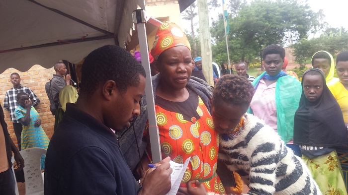 Mu byasuzumwe harimo kureba niba ubunini bw'umuntu bujyanye n'ibiro afite