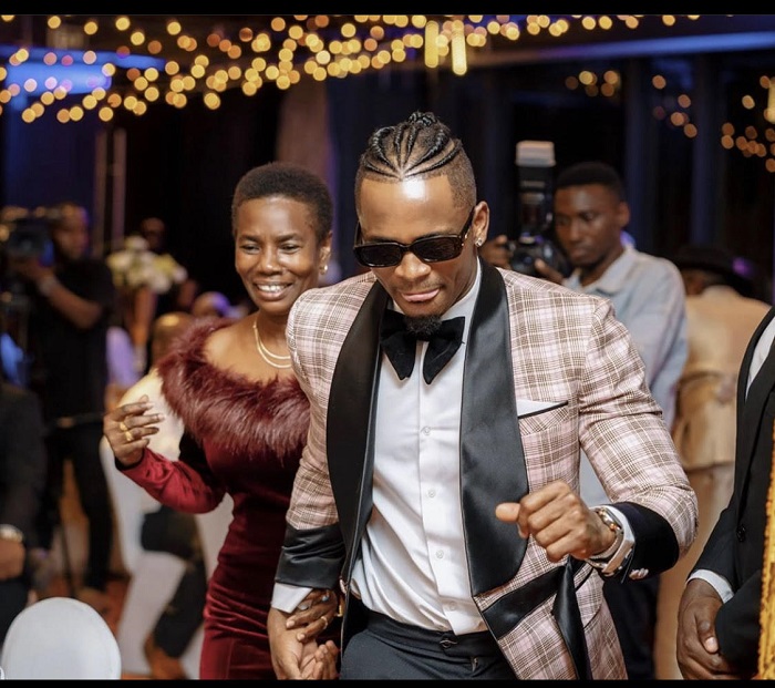 Diamond Platnumz na nyina umubyara