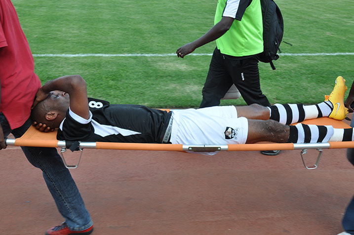 Djamar avanwa mu kibuga.