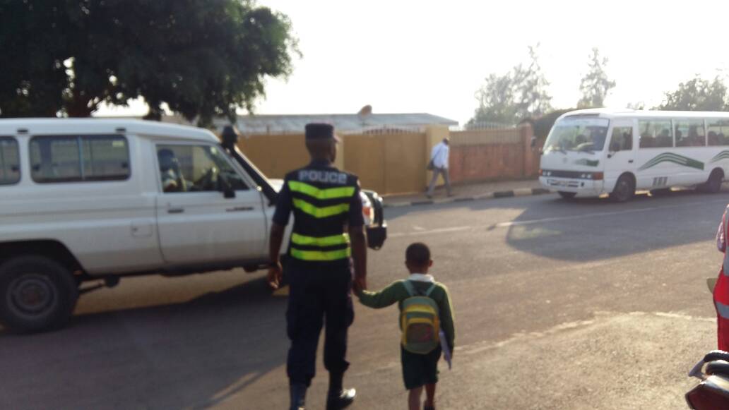 Abaturarwanda bashima Polisi uburyo bafatanya mu gucunga umutekano