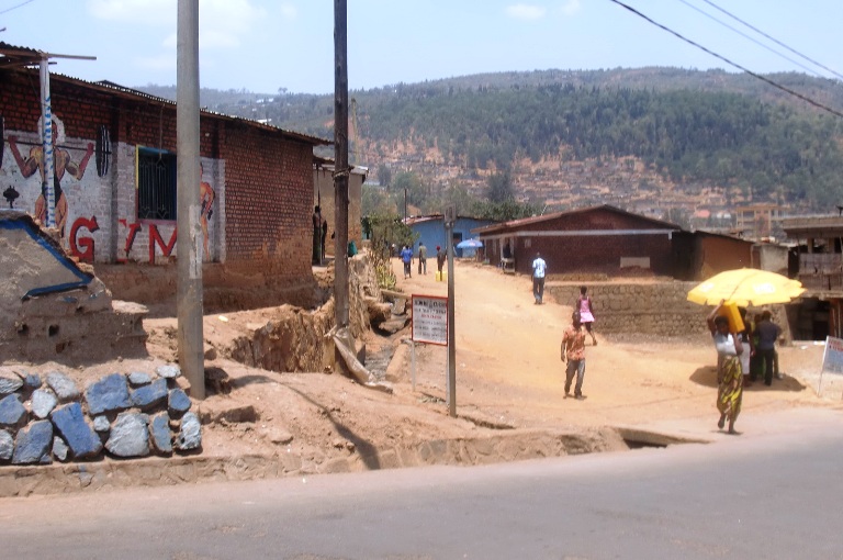 Aka gahanda ni ko kinjira muri karitsiye y'ahakunze kwitwa Dobandi mu Murenge wa Muhima