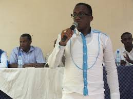 Gacinya Denis wari usanzwe ayobora Rayons Sport atorewe kungiriza Paul Muvunyi