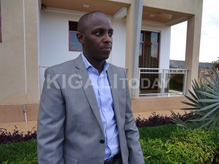 Dr. Mutesa Leon uyobora ubushakashatsi ku kurandura Malaria mu murenge wa Ruhuha