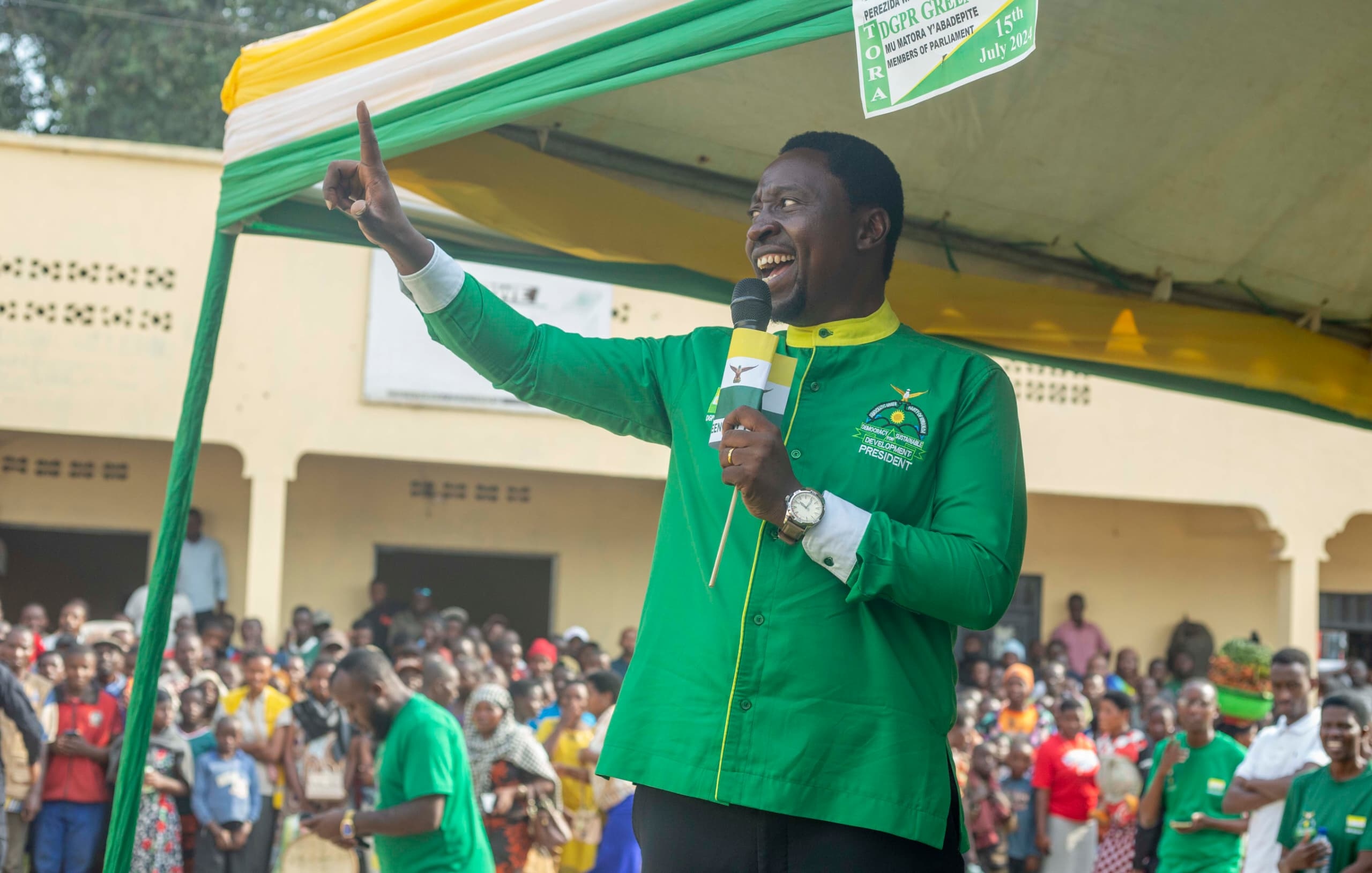 DR Habineza yiyamamariza i Rubavu kuri Mahoko