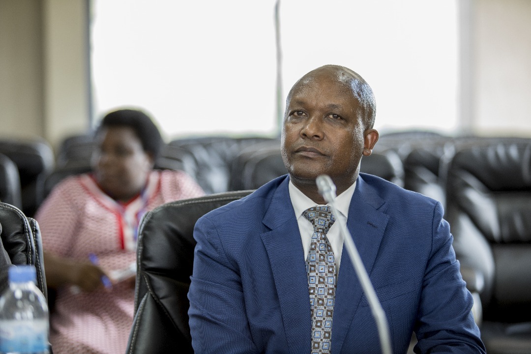 Dr Mazarati uzakurikirana igikorwa cyo gukingira abantu Ebola