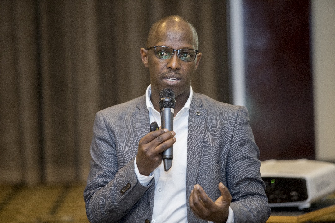 Dr Mutesa Léon, umwanditsi mukuru w'icyo kinyamakuru