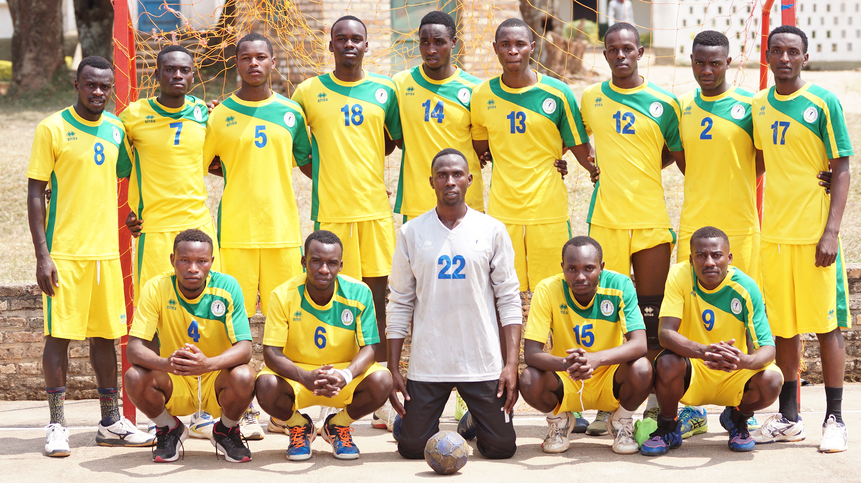 Imyitozo iri kubera ku bibuga bya Kaminuza y