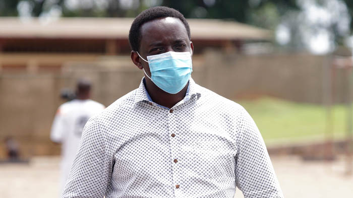 Umuyobozi w'akarere ka Gicumbi Nzabonimpa Emmanuel yari yaje kureba imikino y'igikombe cy"Intwari