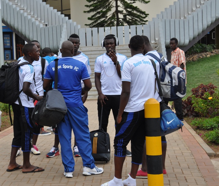 Abakinnyi ba Rayon Sports bategereje Rwanda Air kuri uyu wa gatatu