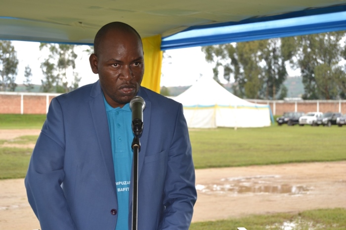 Perezida w'inama y'igihugu y'abafite ubumuga, Romalis Niyomugabo