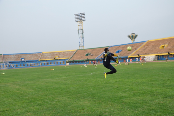 Umunyezamu Kwizera Olivier ahagaze neza