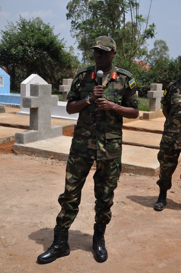 Lt Gen Fred Ibingira yavuze ko Jean Marie yemeye gusiga umuryango we akambuka ibihugu bibiri ngo aze kwitangira igihugu cye