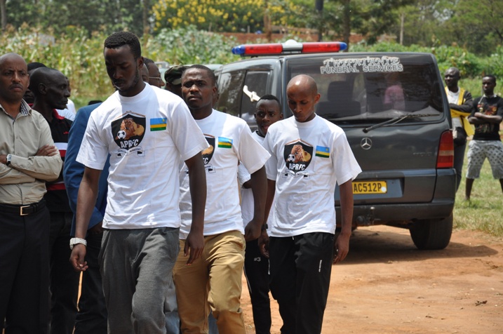 Abakinnyi ba APR FC na bo baje kwifatanya n'abandi gusezera kuri Cpt Rtd Jean Marie Ntagwabira