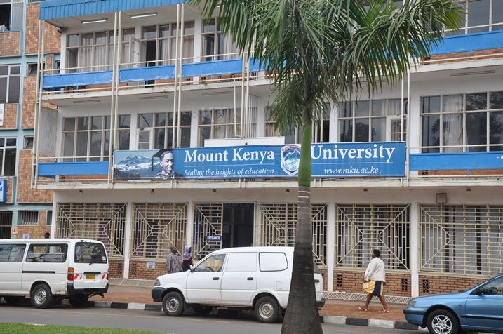 Mbere y'uko iyi gahunda wasangaga ku nkengero z'imihanda haparitse amamodoka atari make.