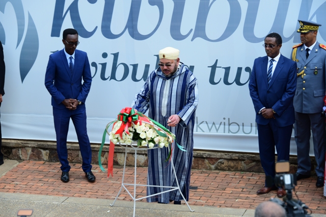 Umwami Muhammed VI yunamira imibiri y