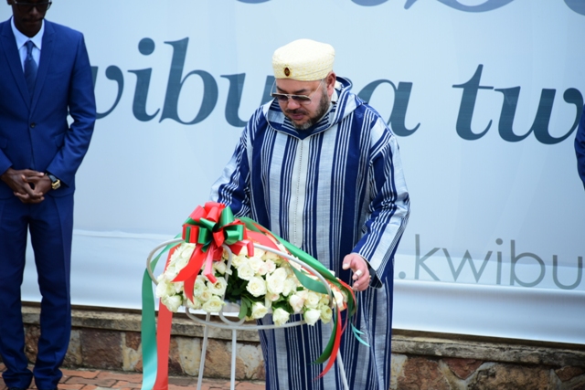 Yunamiye imibiri y'abashyinguye muri uru rwibutso