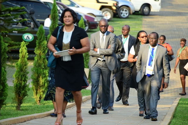 Nyuma y'inama bagiye gusura Urwibutso rwa Jenoside rwa Kigali