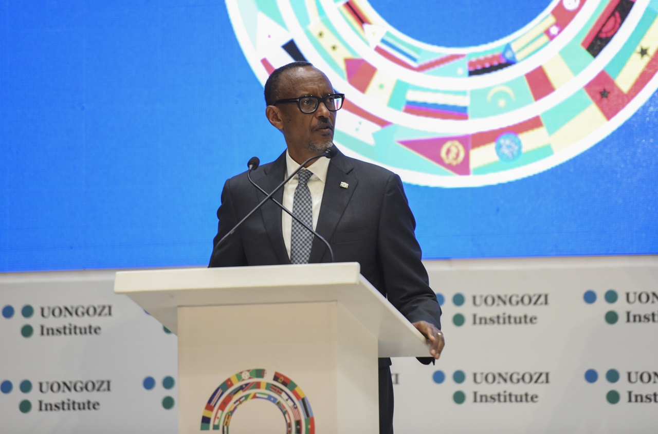 Perezida Kagame mu nama ry