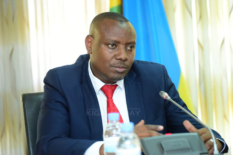 Umunyamabanga wa Leta ushinzwe amashuri abanza n'ayisumbuye, Munyankazi Isaac, yavuze ko muri rusange imitsindire ihagaze neza 