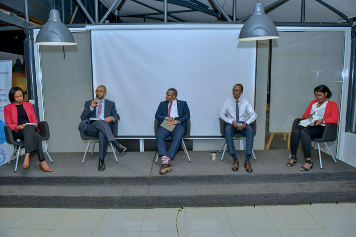 Iki kiganiro kitabiriwe n