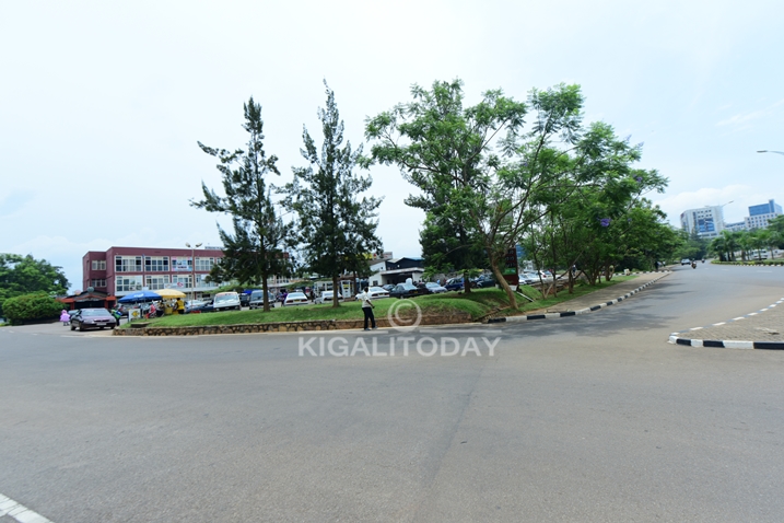 Hari na Sitasioy ya essence ku modoka zifuza kunywesha.