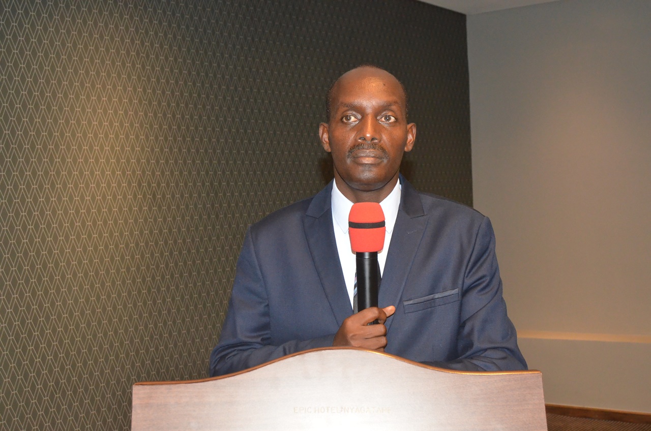 Guverineri w'Intara y'Iburasirazuba, Fred Mufuruke