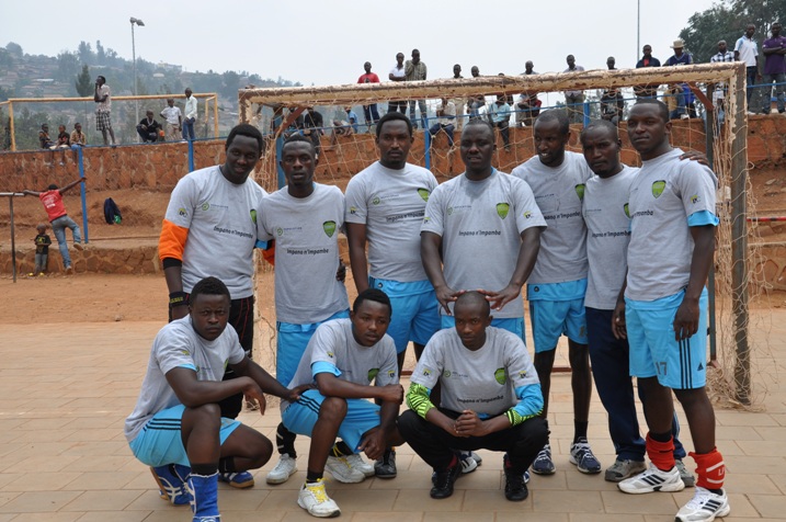 Rambura ntiyarenze amajonjora