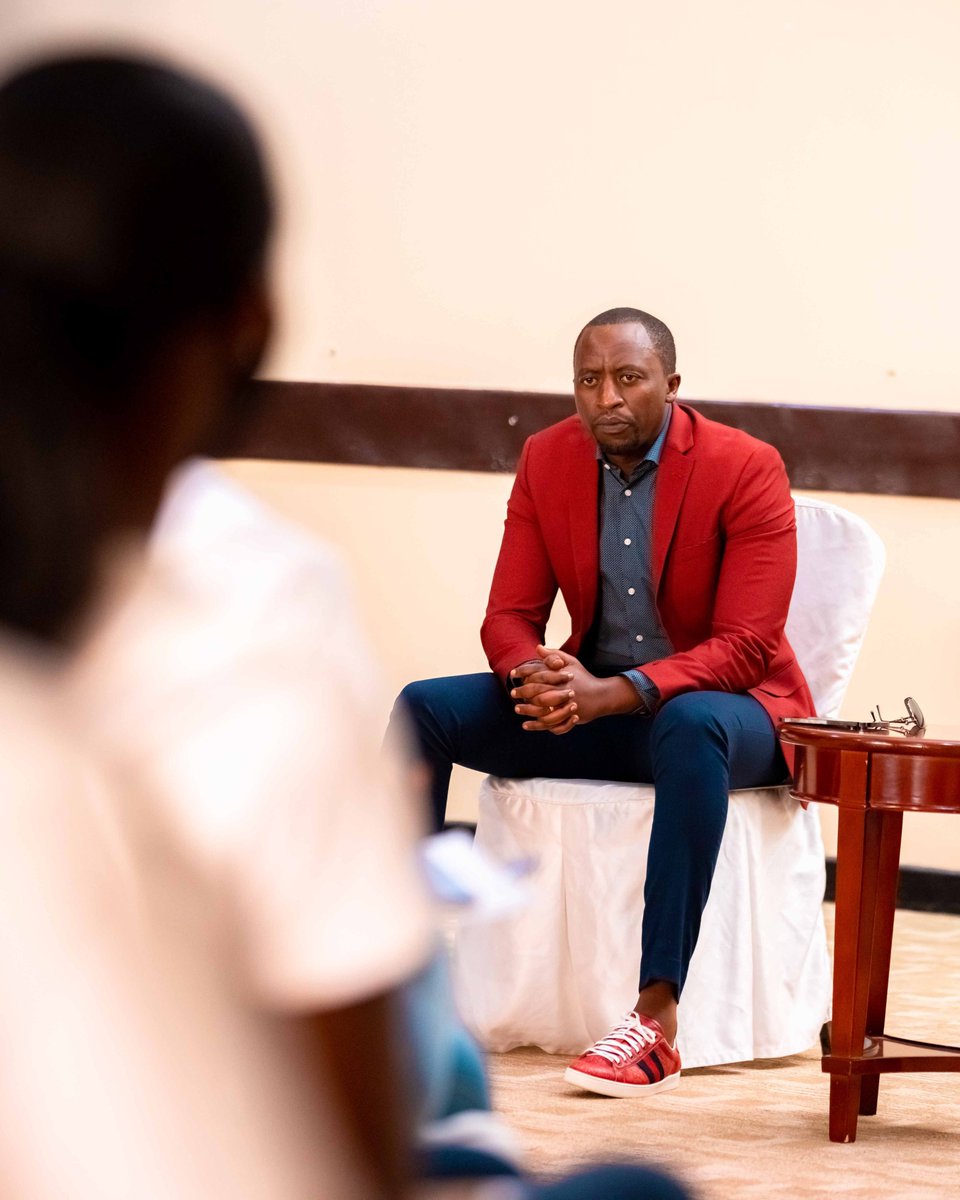 Perezida wa FERWAFA yeguye