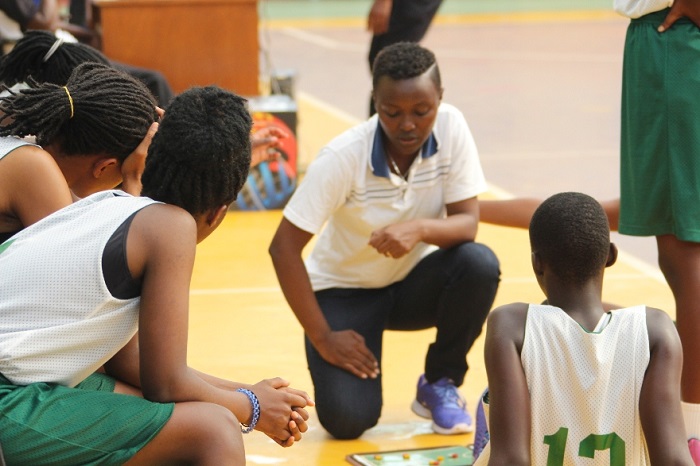 Kayitesi Eugenie ni umutoza wa Kaminuza y'u Rwanda ishami rya Huye akaba yaranayikiniye 