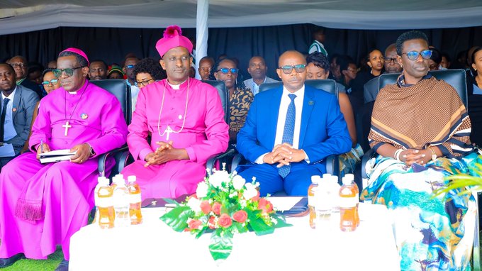 Ni igikorwa cyitabiriwe n'abayobozi batandukanye