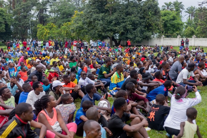 Abantu bose babyifuza bazakingirwa kugeza ibihumbi 200 byuzuye