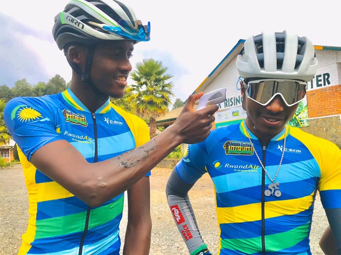 Akanyamuneza kari kose kuri aba basore basubukuye imyitozo mu ikipe y