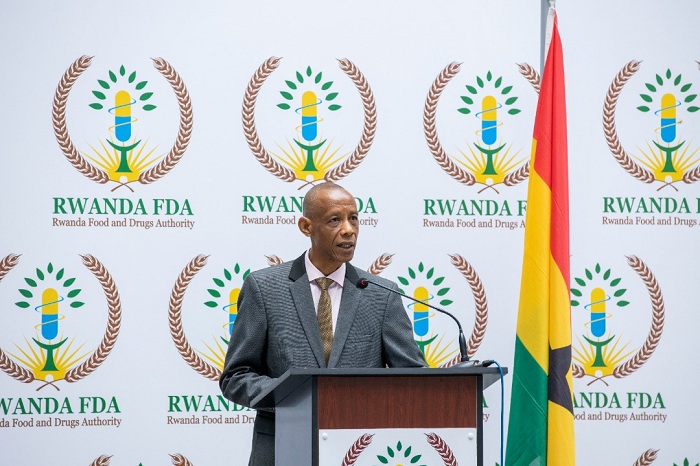 Prof Emile Bienvenu, Umuyobozi mukuru wa Rwanda FDA