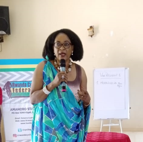 Visi Perezida wa mbere yabaye Mukazibera Marie Agnes