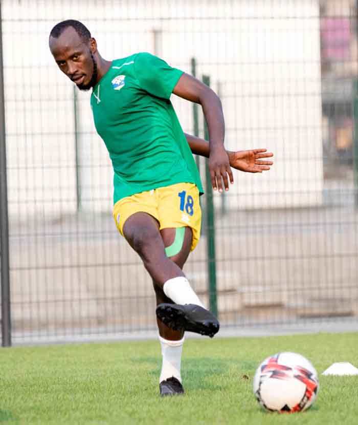 Nsabimana Eric Zidane azamara hanze ibyumweru bibiri adakinira Amavubi