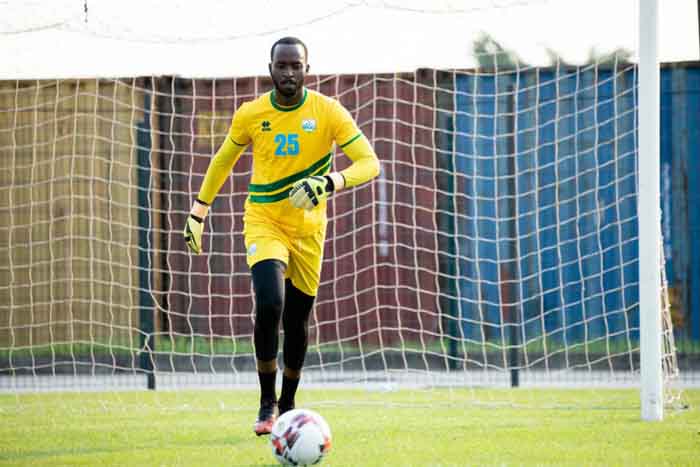 Ni imyambaro imaze iminsi ikoreshwa mu myitozo no kwishyushya mbere y'umukino