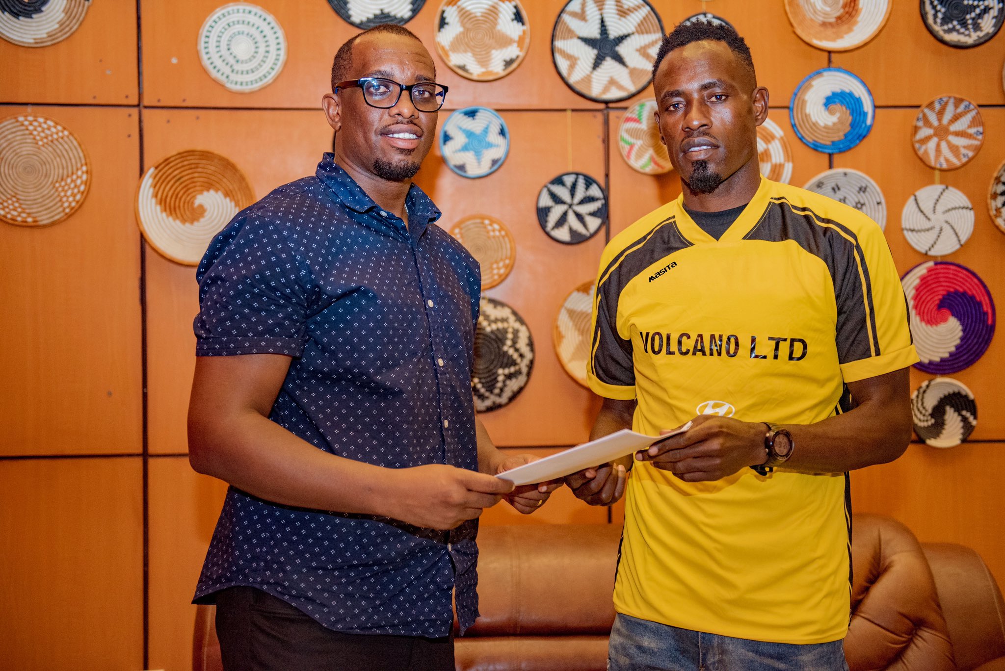 Ni umunyezamu wifuzwaga n'amakipe akomeye mu Rwanda