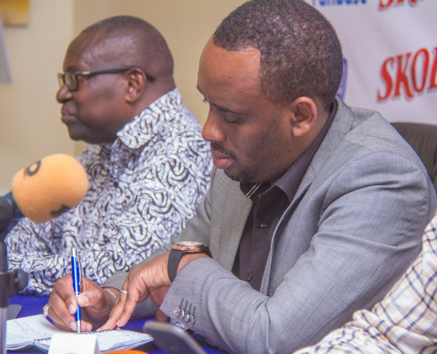 Inama yari iyobowe na Perezida wa Rayon Sports Munyakazi Sadate