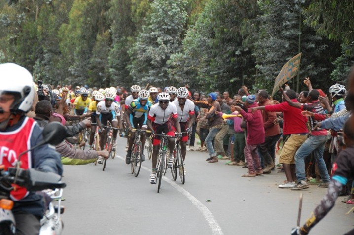 Umukino w'amagare uba ushobora kubamo impanuka zitunguranye