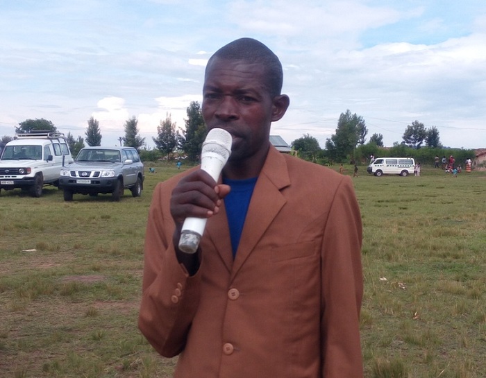 Faustin Ndindabahizi w