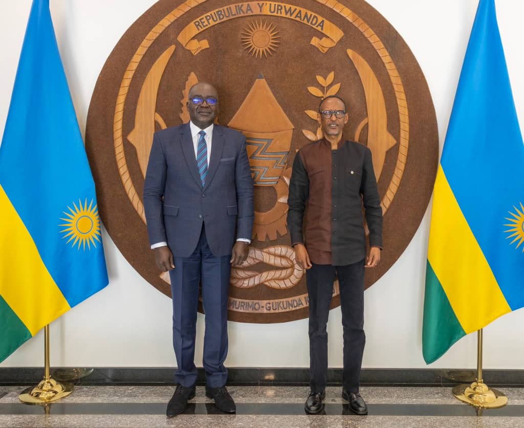Perezida Kagame yakiriye Dr Aremou Mansour uyobora CAHB