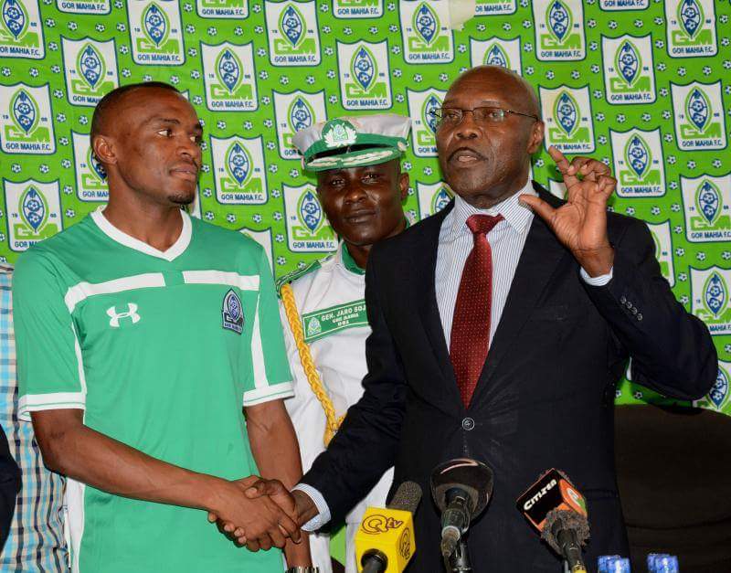 Gor Mahia yamaze gutangaza ko yongereye rutahizamu wayo amasezerano