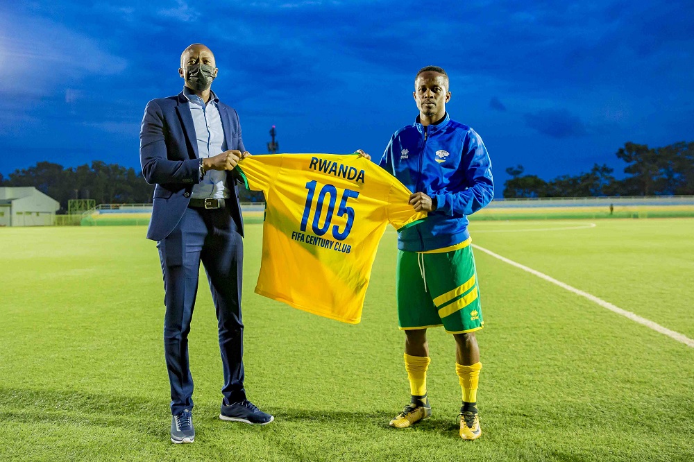 Haruna Niyonzima ubwo yari yujuje imikino 105 akinira Amavubi