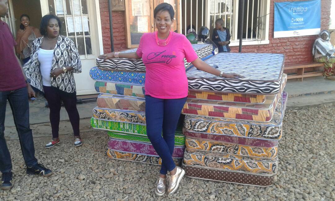 Aline avuga ko ari gukora icyo gikorwa cy'urukundo mu rwego rwo gushimira Imana 