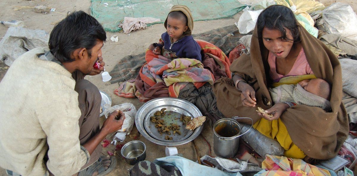Raporo ya UN igaragaza ko abarenga miliyali imwe ku Isi babayeho mu bukene bukabije 